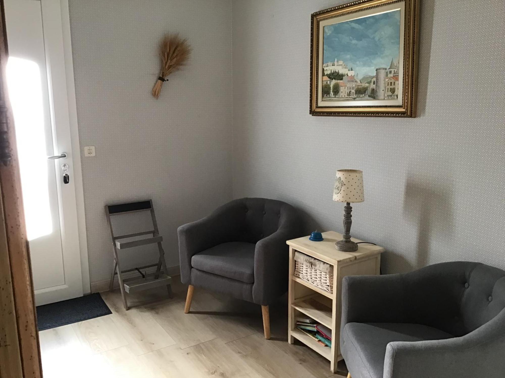 Des Roux Et Des Pious Suite De 35 A 60 M2 Et 3 Chambres Pour Groupe De 2 A 6 Personnes Civray-de-Touraine エクステリア 写真